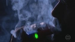 sensor-de-fumaca,-cameras-escondidas:-contra-onda-de-vape,-escolas-dos-eua-usam-tecnologia-vigilancia-para-castigar-alunos